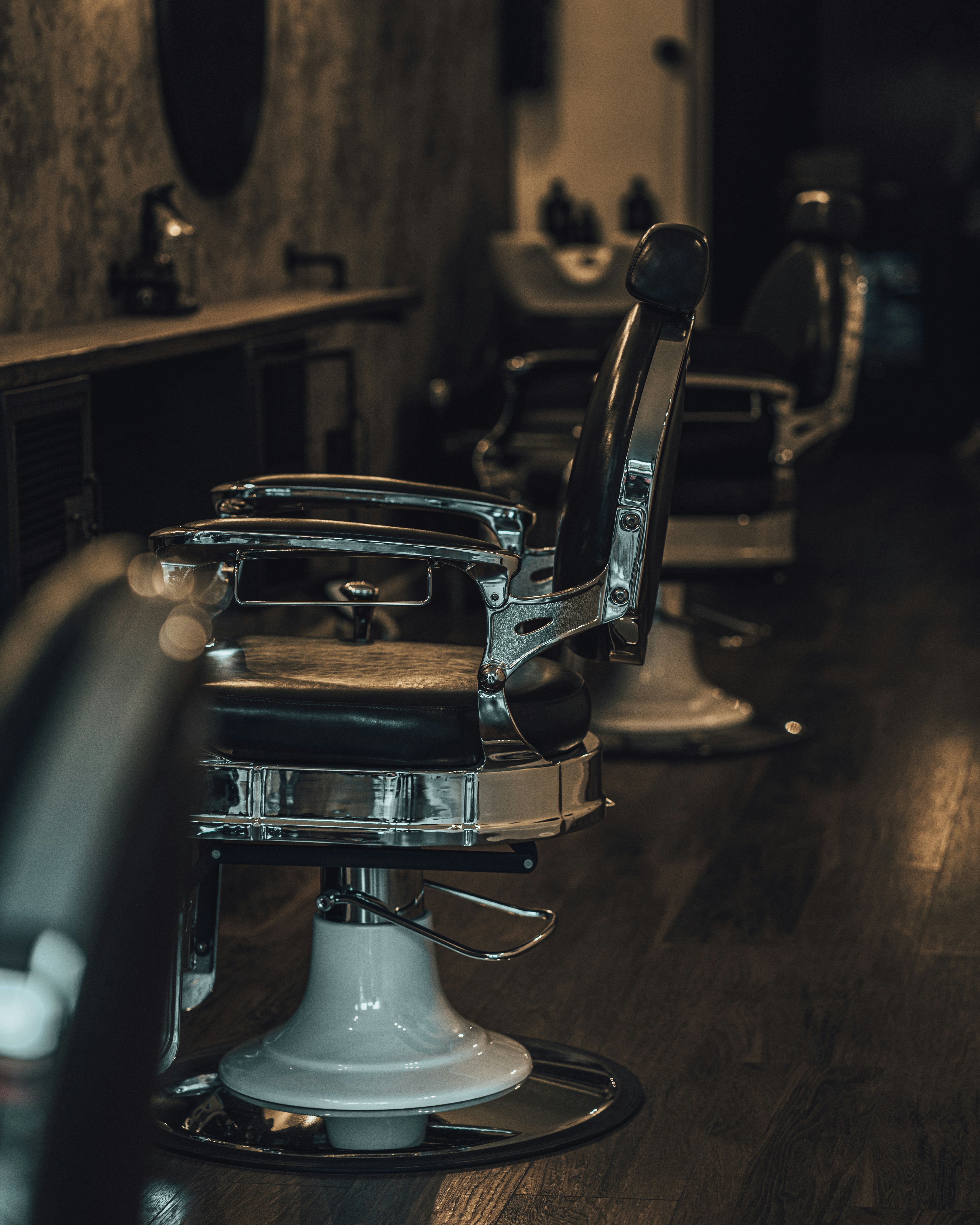 saloon 1